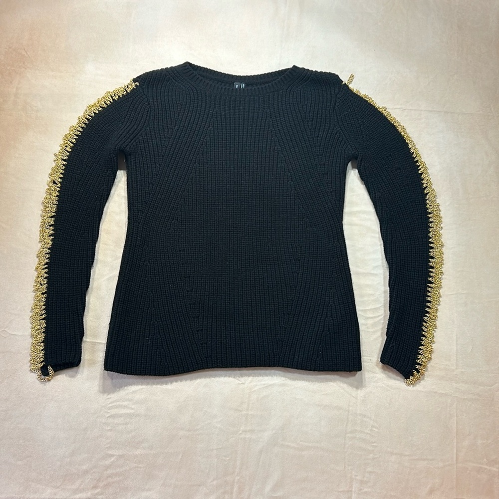 Marciano sweater with gold chains